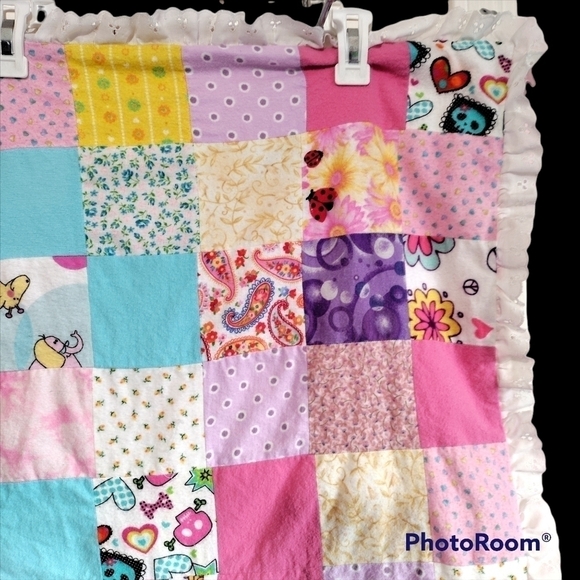 Handmade quilt for child 46" L X 41" W - Picture 1 of 8